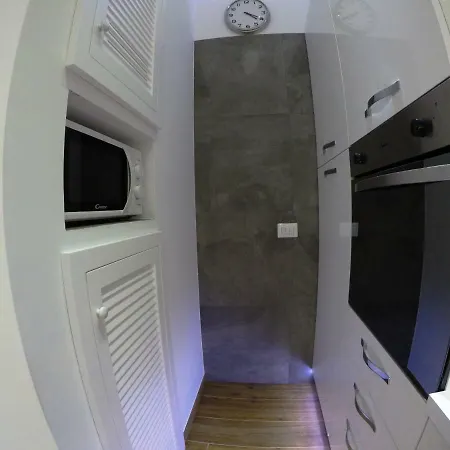 Poliziano Apartamento *